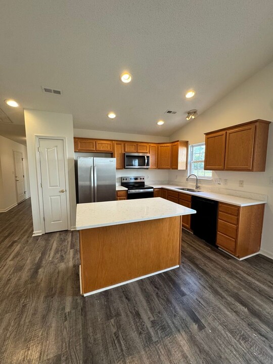 146 Springwood Ln in Mooresville, NC - Building Photo
