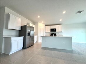 3476 Chinotto Dr in Lake Alfred, FL - Building Photo - Building Photo