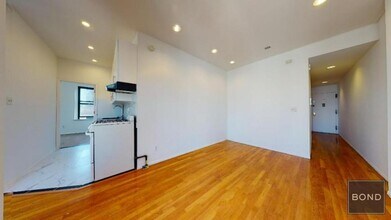 237 E 5th St in New York, NY - Building Photo - Building Photo