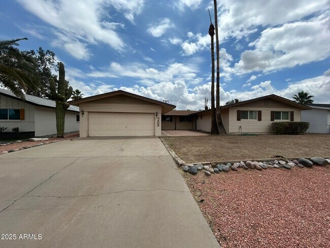 property at 3409 E Mountain View Rd