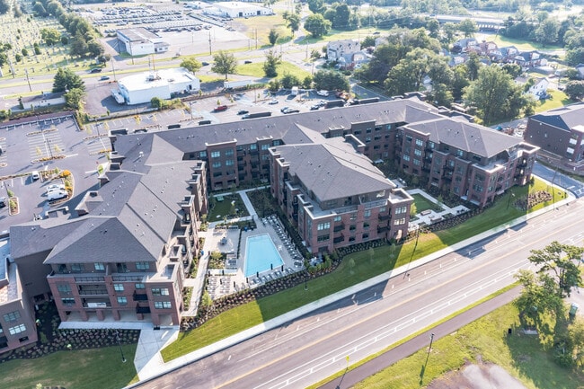 202 Park in Cherry Hill, NJ - Foto de edificio - Building Photo