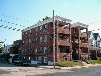 43 E 23rd St in Chester, PA - Building Photo