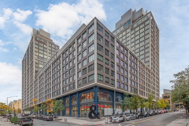 Magnolia Dumbo in Brooklyn, NY - Building Photo - Building Photo