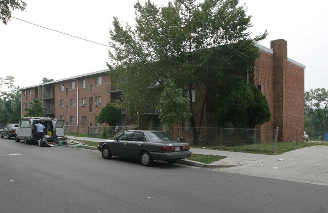 Magnolia Condominiums in Washington, DC - Building Photo - Building Photo