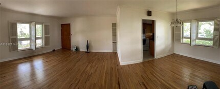 7620 SW 56th Ave in Miami, FL - Building Photo - Building Photo