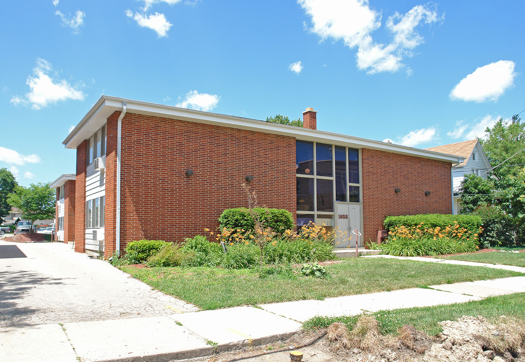 1932 Taylor Ave in Racine, WI - Building Photo