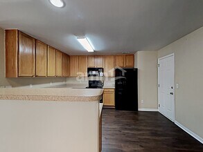318 Timber Meadow Lake in Fuquay Varina, NC - Building Photo - Building Photo