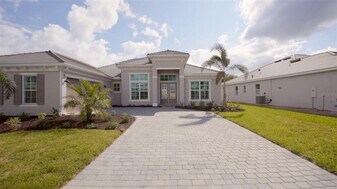 18731 Cherrystone Wy in Bradenton, FL - Building Photo