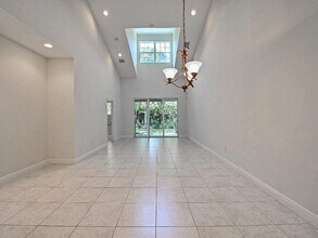 1645 Baseline Ln in Vero Beach, FL - Building Photo - Building Photo