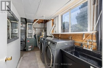 48 Clarence St in Cambridge, ON - Building Photo - Building Photo