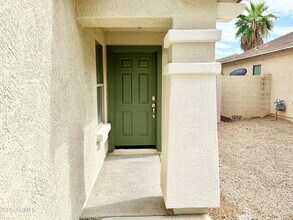 13927 W Port Royale Ln in Surprise, AZ - Building Photo - Building Photo