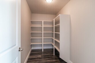 1727 S Sundance Dr in Spokane Valley, WA - Building Photo - Building Photo
