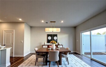 1733 Harper Lily Ln in Lawrenceville, GA - Building Photo - Building Photo