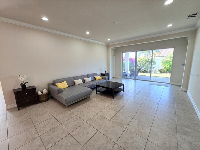 11925 Perennial Pl in Bradenton, FL - Building Photo - Building Photo