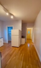 16 Donnybrook Rd, Unit 1 in Boston, MA - Foto de edificio - Building Photo