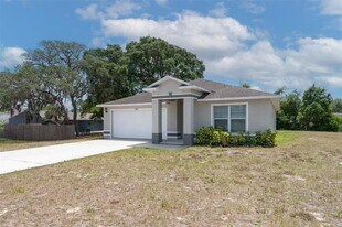 2036 Hillview Cir in Deltona, FL - Building Photo