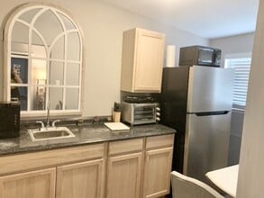 704 Nicole Blvd, Unit NextGen Back in Ocoee, FL - Building Photo - Building Photo