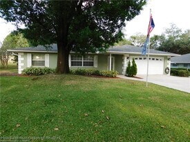 2609 Orange Grove Dr in Sebring, FL - Building Photo