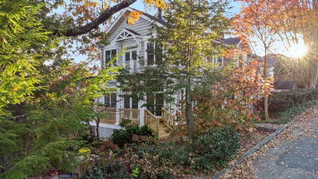 4 Ansley Dr NE in Atlanta, GA - Building Photo - Building Photo