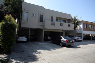 1139 S Sherbourne Dr in Los Angeles, CA - Building Photo - Primary Photo