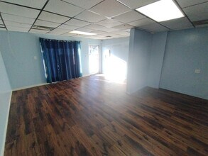 5615 Wesconnett Blvd in Jacksonville, FL - Building Photo - Building Photo