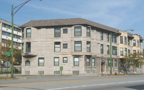 7154-7160 S Vincennes Ave in Chicago, IL - Building Photo