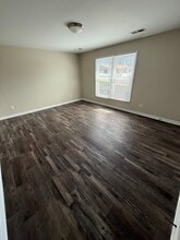 108 E Edgewood Dr in Nicholasville, KY - Building Photo - Building Photo