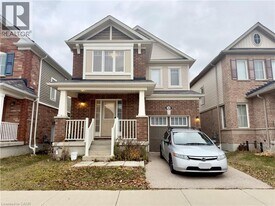 382 Grovehill Cres in Kitchener, ON - Building Photo