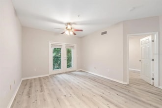 1910 E Palm Ave in Tampa, FL - Foto de edificio - Building Photo
