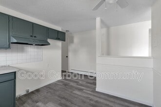 3904 Seneca St in West Seneca, NY - Building Photo - Building Photo