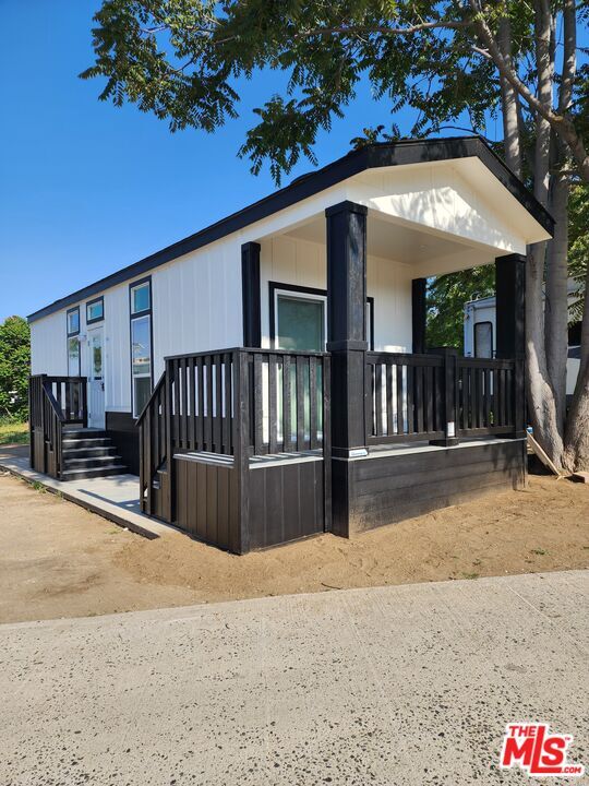 17650 Grand Ave in Lake Elsinore, CA - Building Photo - Building Photo