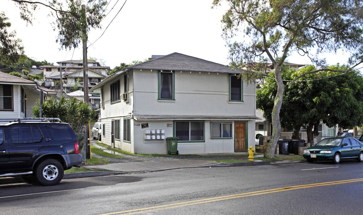 2007 Kalihi St in Honolulu, HI - Foto de edificio