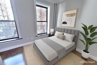 722 Tenth Avenue (49th & 50th St), #2B in New York, NY - Building Photo - Building Photo