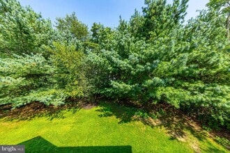 512 Sunflower Way in Mantua, NJ - Building Photo - Building Photo