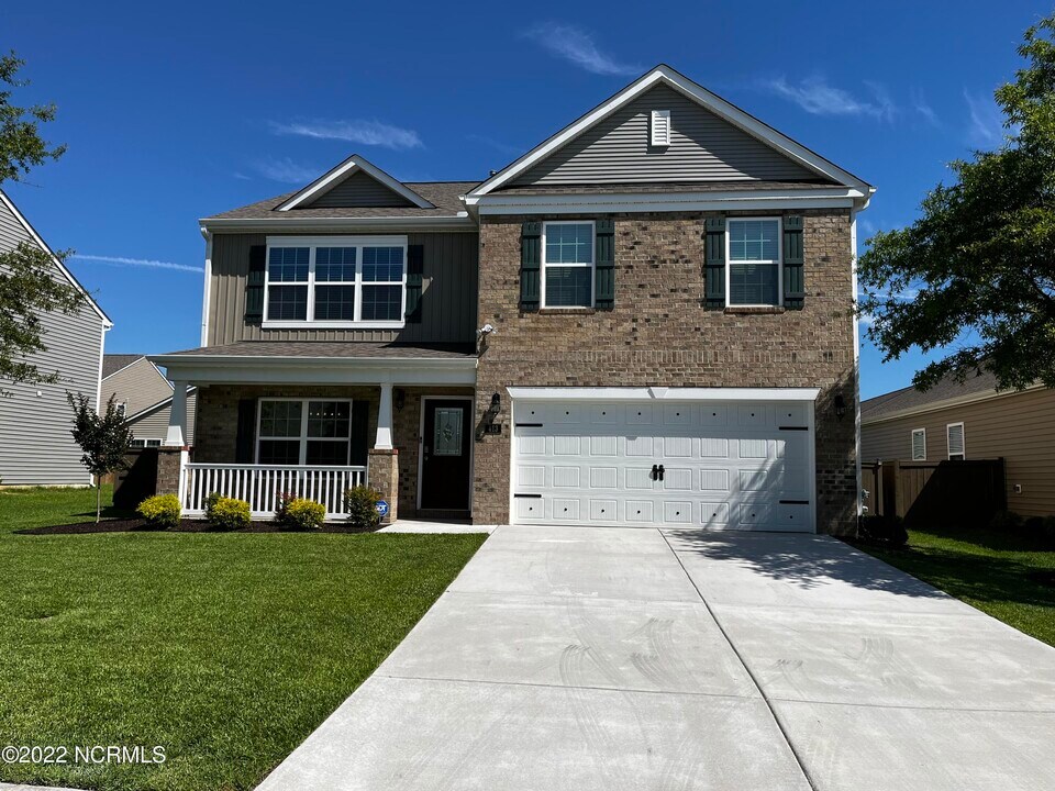 413 Frida Rd in New Bern, NC - Building Photo