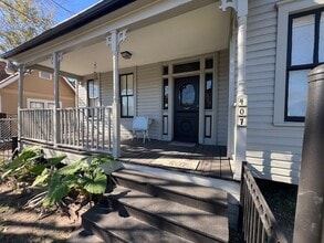 407 Walton St in Houston, TX - Building Photo - Building Photo