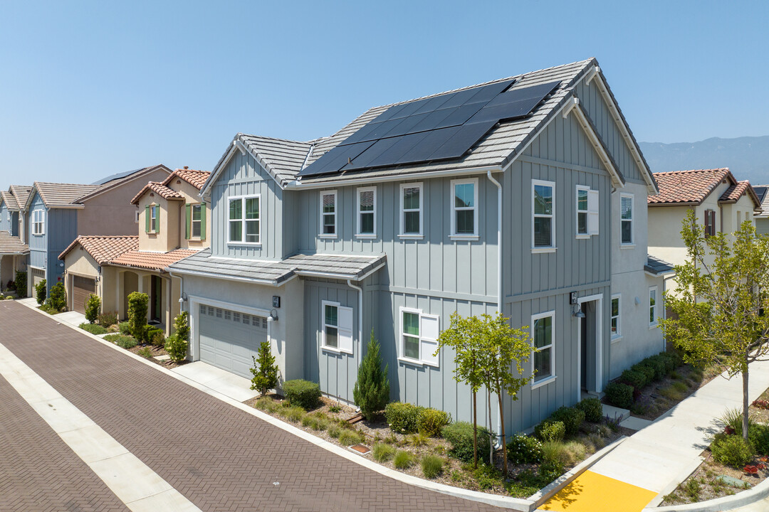 Goldenrod at Aurora Park in Fontana, CA - Building Photo