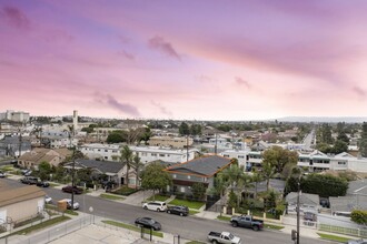 118 W Buckthorn St in Inglewood, CA - Foto de edificio - Building Photo