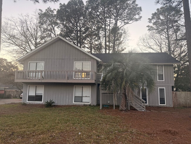 property at 2004 Pine Needle Dr E