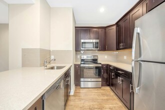 40 Jackson Ave in Eastchester, NY - Building Photo - Building Photo