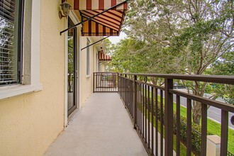 2407 Venetian Way, Unit 4216 in Boynton Beach, FL - Building Photo - Building Photo