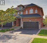 2375 Stone Glen Crescent in Oakville, ON - Building Photo - Building Photo