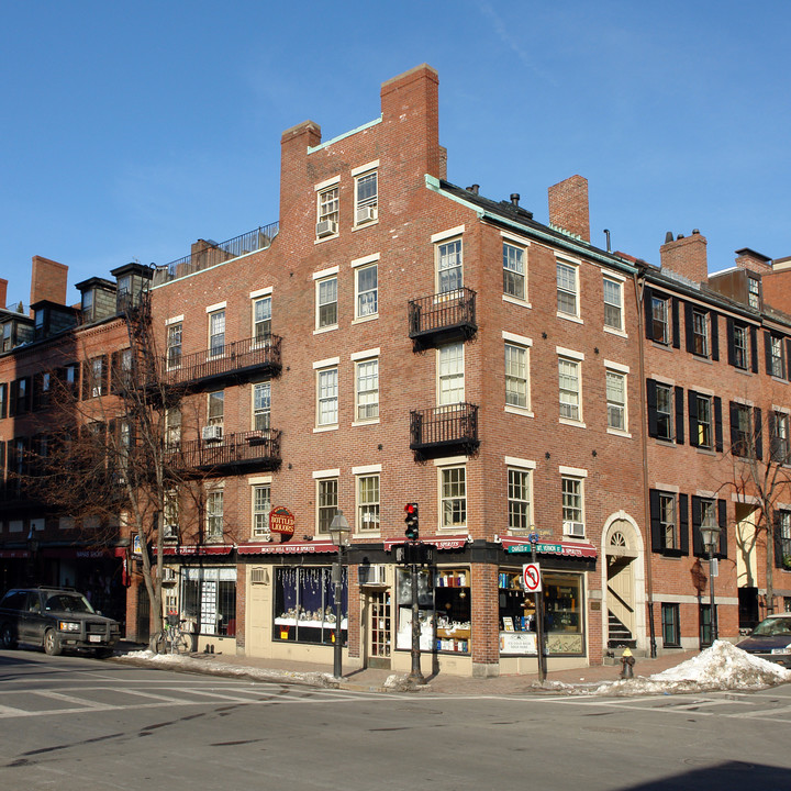 109 Mount Vernon St in Boston, MA - Building Photo