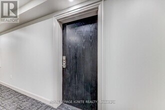 50-350 Lakebreeze Dr in Newcastle, ON - Building Photo - Building Photo