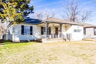 2524 Prentice NW in Lawton, OK - Building Photo - Building Photo