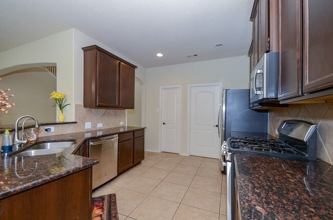 property at 14822 Russet Bend Ln