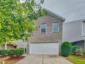 1574 Leonard St in Hampton, GA - Building Photo