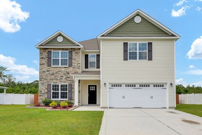 427 Worsley Wy in Jacksonville, NC - Building Photo - Building Photo