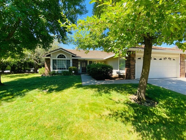 15226 Celebrar St in Rancho Murieta, CA - Building Photo - Building Photo