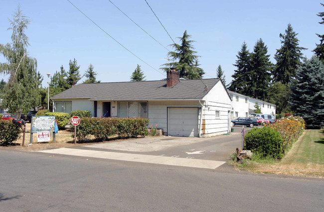 Greenwood Manor Apartments in Vancouver, WA - Building Photo - Building Photo